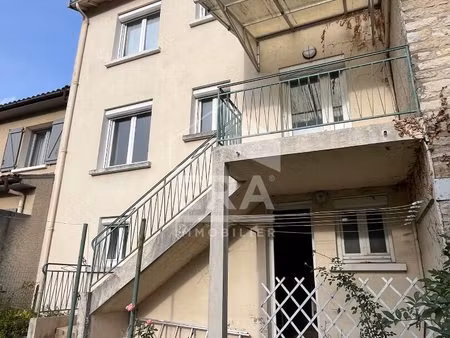a vendre  maison divisée en 2 appartements à périgueux à clos chassaing.