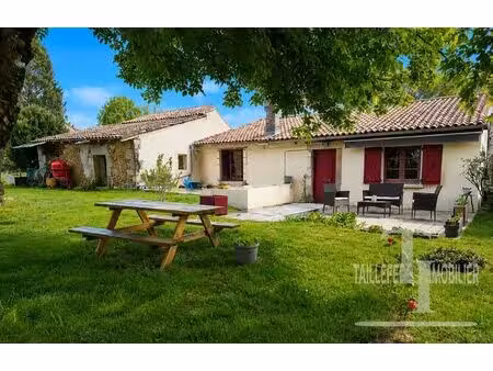 bien plus qu'une maison un lieu de vie unique au coeur du pé