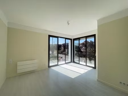 a vendre maison rénovée sur cubjac (24640) proches des commerces