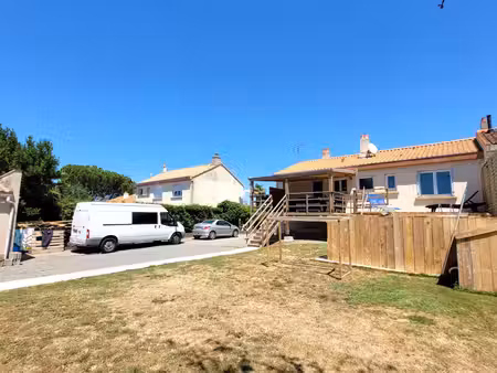 vente maison 4 pièces  80.00m²  nieul