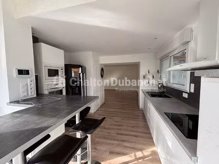 saint germain lespinasse - maison avec piscine 5 pièce(s) 149.34 m2