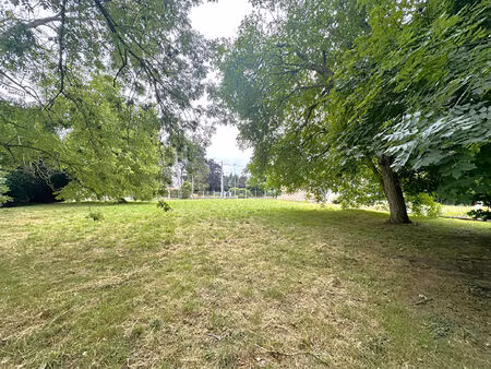 achat terrain 1 750m²