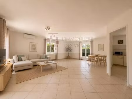 léognan – maison de plain pied – 115 m² – terrain de 900m²