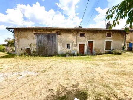 en exclusivité maison de village à rénover