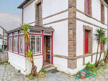 élégante maison bauloise à 5 min de la plage  en plein cœur de la baule