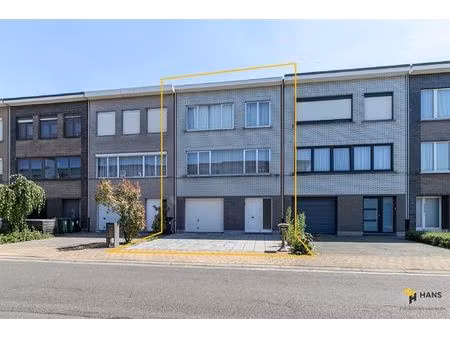 huis te koop in hoevenen met 3 slaapkamers