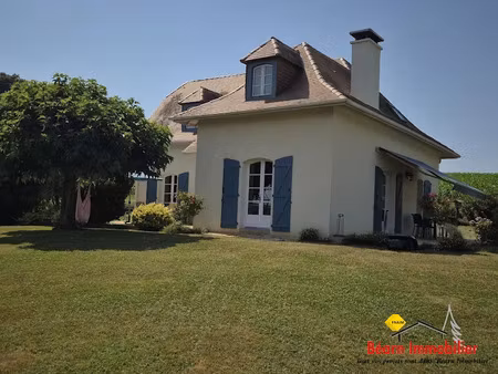 vente maison 5 pièces 137 m² à espès-undurein (64130)  378 000 €