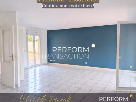 t4 en excellent état – terrasse  ascenseur et copropriété rénovée