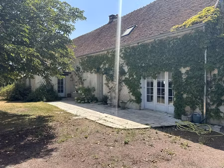 superbe propriété de caractère de 220 m2 avec piscine chauff