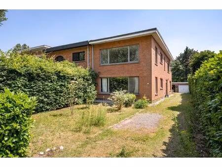 commercieel te koop in brasschaat met 4 slaapkamers