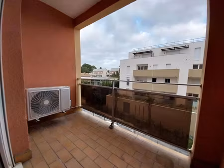 location appartement 2 pièces 44 m² à montpellier (34000)