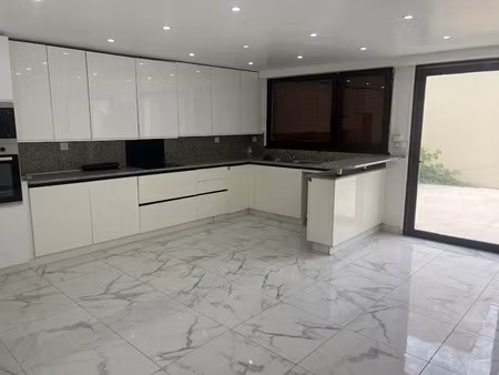vente maison 5 pièces 124.75 m² à pierrefitte-sur-seine (93380)  380 000 €