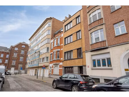 huis te koop in brussel met 3 slaapkamers