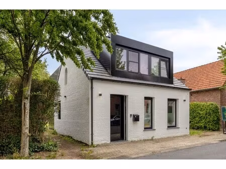 huis te koop in schilde met 4 slaapkamers