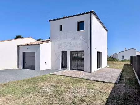 vente maison 4 pièces 90m2 étaules 17750 - 322000 € - surface privée