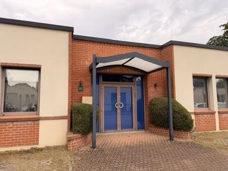 location bureaux 680 m²
