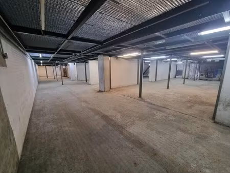 location entrepôt bagnolet 93170 606m² à 1782m²