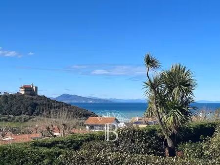 biarritz  vue mer et montagnes  belle maison dans domaine securise