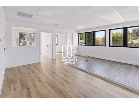location local professionnel 75m² st herblain 44800