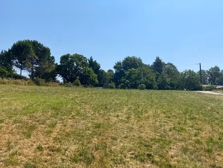 terrain marcillac saint quentin 1918 m2