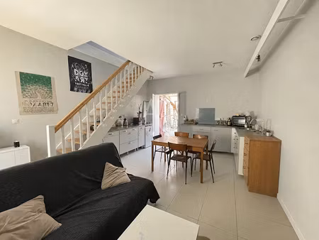 location meublée maison 2 pièces 45.63 m² à villeneuve-de-marsan (40190)  550 €
