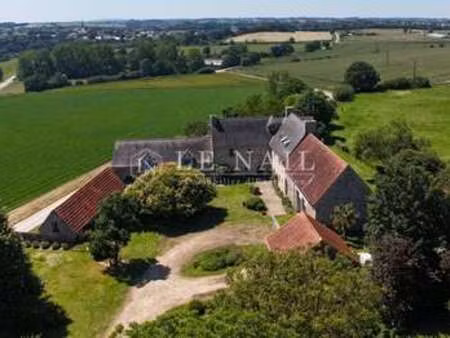 vente demeure d'exception à tréguier (22220) : à vendre / 312m² tréguier
