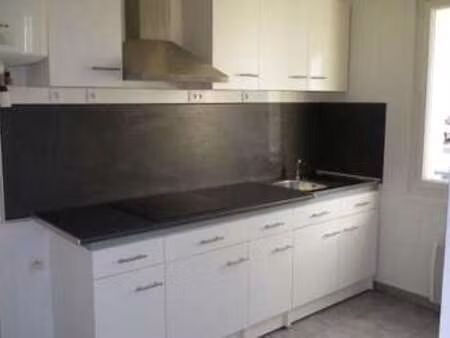 location appartement 2 pièces à brest kergoat lanredec (29200) : à louer 2 pièces / 33m² b