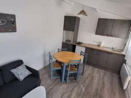 location maison meublé à royan (17200) : à louer meublé / 28m² royan