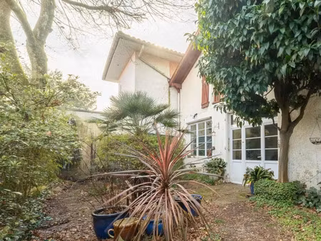 vente appartement 3 pièces 85m2 biarritz 64200 - 495000 € - surface privée