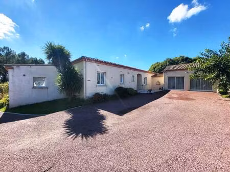vente maison 6 pièces 207 m² calonges (47430)
