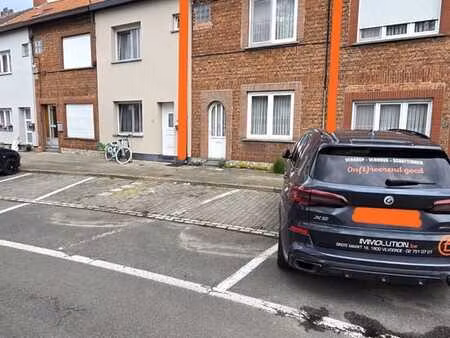 la vie appartient aux travailleurs...