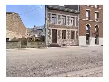 maison à vendre à rue du moulin 105 philippeville (vbe42971)
