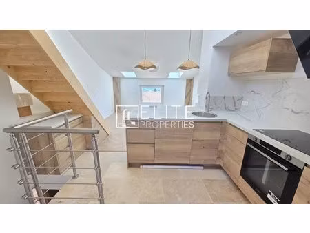 maison de village 3 pièces + jardin vue mer – spéracèdes