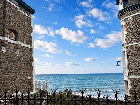 appartement de luxe à vendre dans le quartier paramé centre
