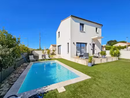 à vendre à blauzac - maison 80 m² t4 avec piscine