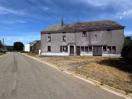 maison 3 façades avec jardin à termes