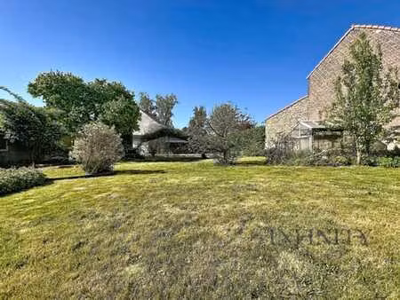 ancien corps de ferme - 4 ch - jardin - garages