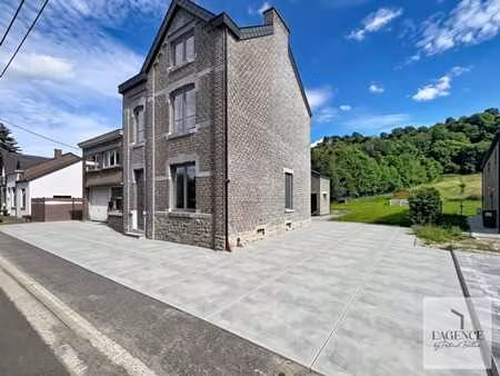 magnifique maison aux multiples possibilités !