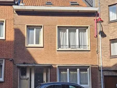 magnifique maison volumineuse prête à vivre