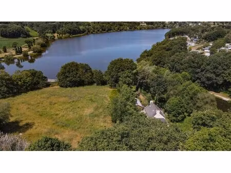 jugon - vue sur lac - une maison  superbe  pensée comme un bateau volant à travers les...