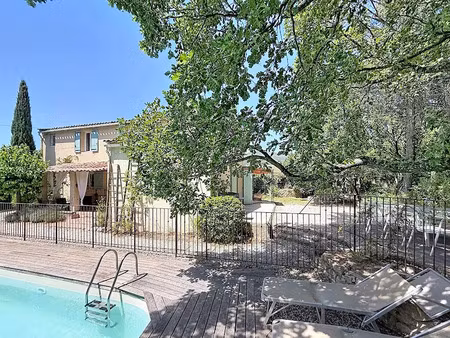 vente maison 6 pièces 135 m² à lourmarin (84160)  660 000 €
