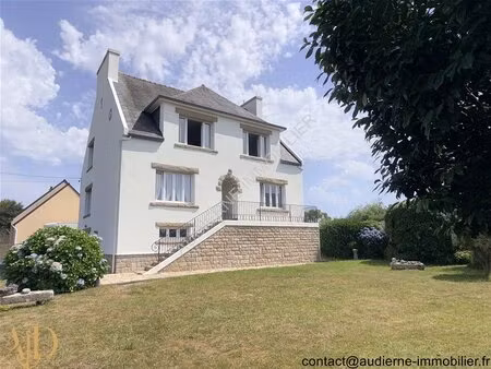 grande maison en pierre avec grands volumes - sur sous-sol complet - 2km de la plage de...