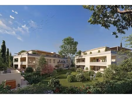 harmonia: appartement t4 uzes à pied 82m² avec terrasse