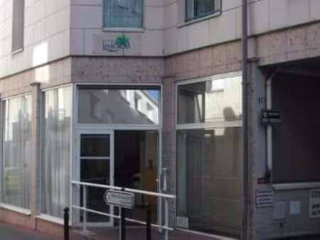 location appartement 2 pièces à pont-rousseau (44400) : à louer 2 pièces / 50m² pont-rouss