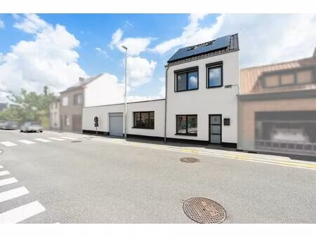 maison à vendre à heiveldstraat 8 beveren (rbw37005)