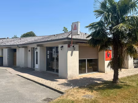 vente commerce 4 pièces 164 m² poey-de-lescar (64230)