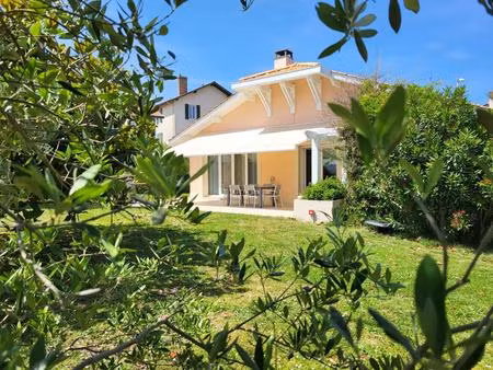 vente maison 5 pièces 141 m² biarritz (64200)