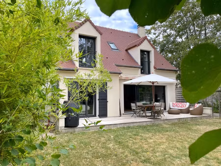 maison de luxe à vendre dans le quartier centre montmorency centre