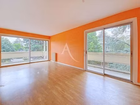 t4 105 m2 pau cave et garage