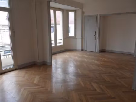 location appartement 5 pièces 148 m² à vesoul (70000)